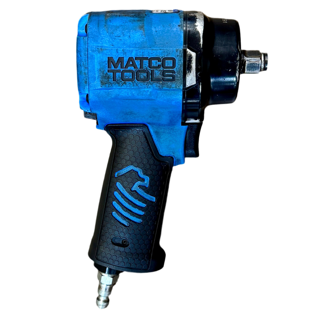 MATCO TOOLS 1/2" Drive STUBBY Pneumatic Impact Wrench (MT3765) Blue and black impact wrench with 'Matco Tools' branding on a white background