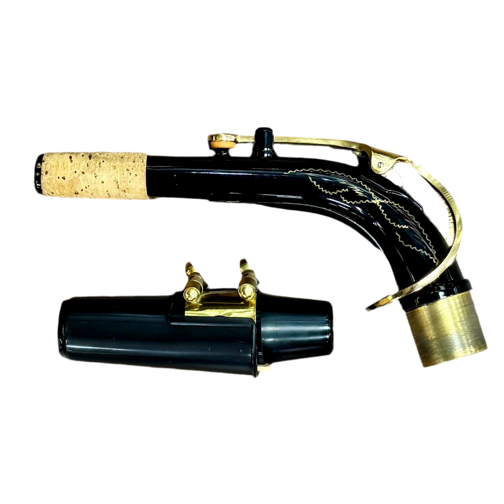 SLADE Eb Alto Saxophone w/ Case & Accessories Saxophone mouthpiece with black and gold finish on a white background
