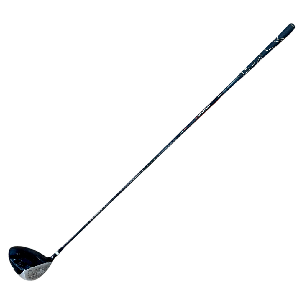 Wilson PROFILE HL HIGH LAUNCH 10.5-Degree Driver RH Golf Club Golf club on a white background
