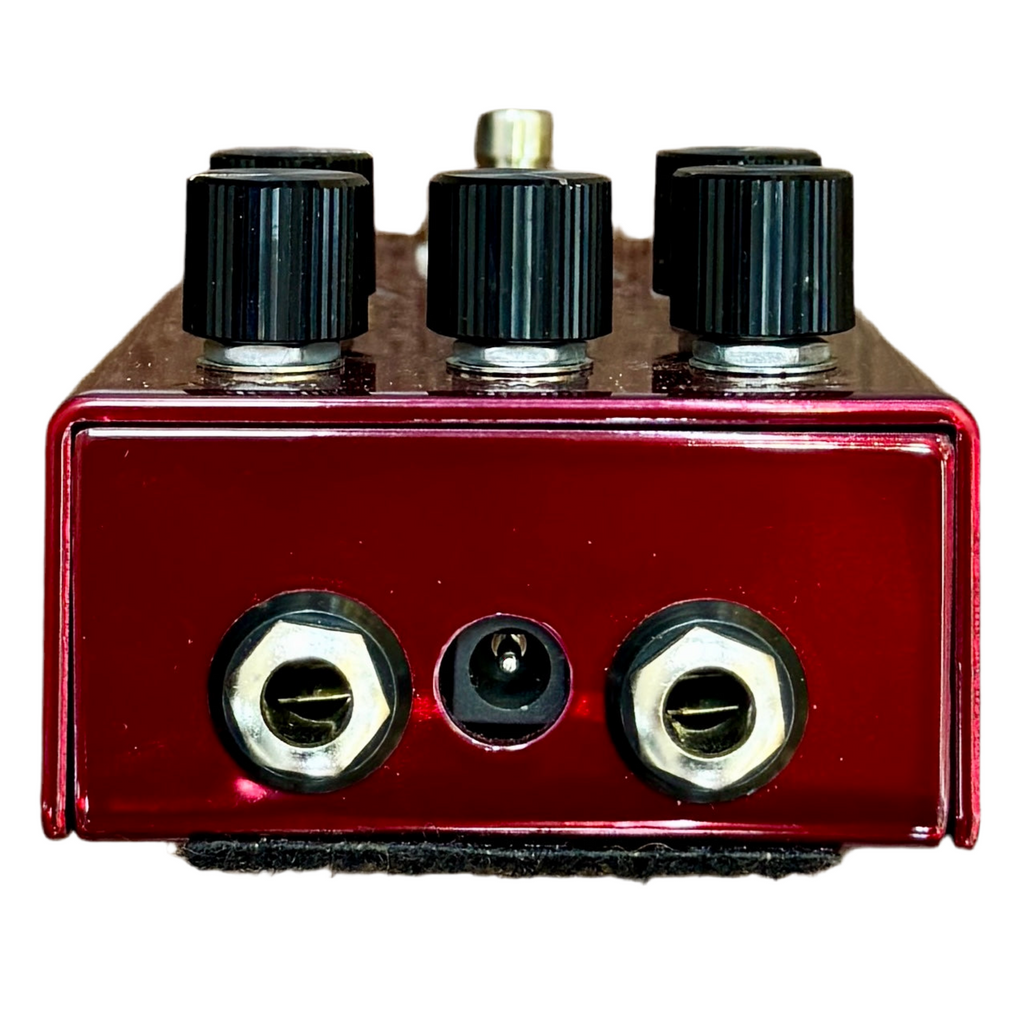 REVV Amplification G Series G4 Distortion Guitar Effects Pedal Red guitar effects pedal with knobs and jacks on a white background