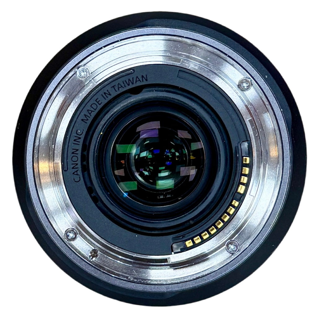 Canon Lens RF24-240mm f/4-6.3 IS USM Camera Lens w/ Front Cap Camera lens with 'Canon' branding on a white background