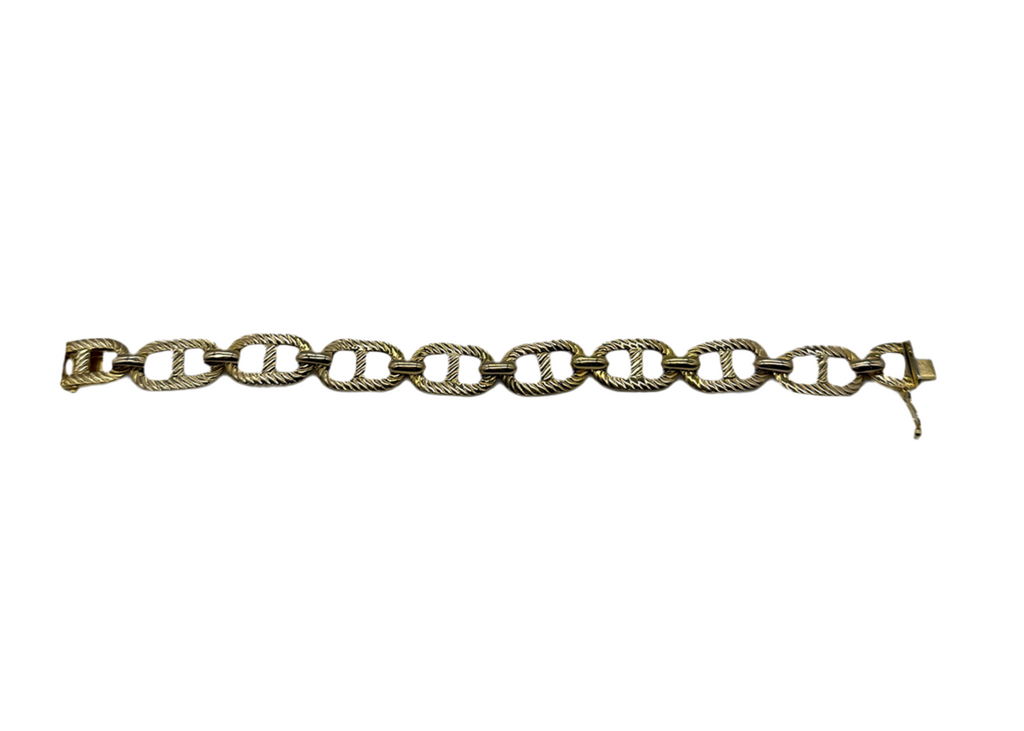 14 Karat Yellow Gold Textured Mariner Women’s Bracelet