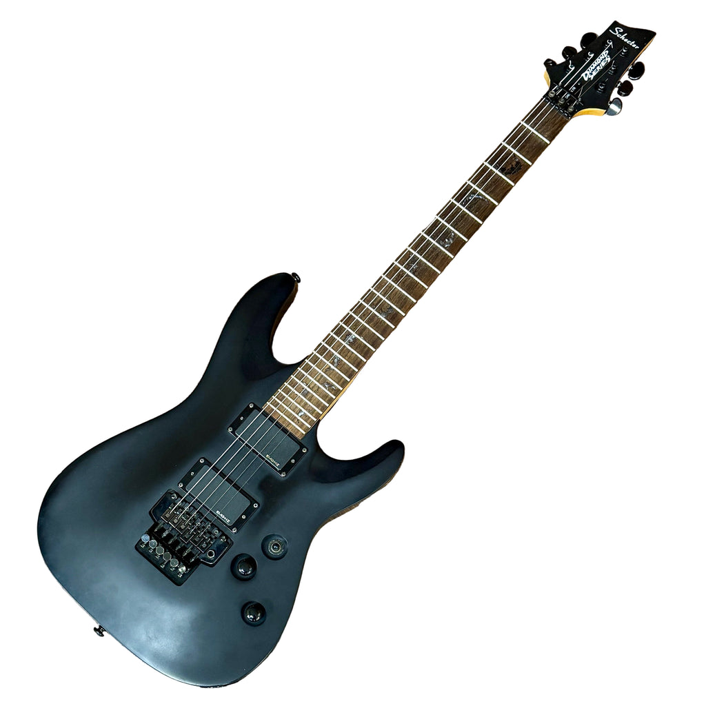 Schecter Diamond Series DAMIEN-6 FR Electric Guitar w/ Hard Case Black electric guitar on a white background