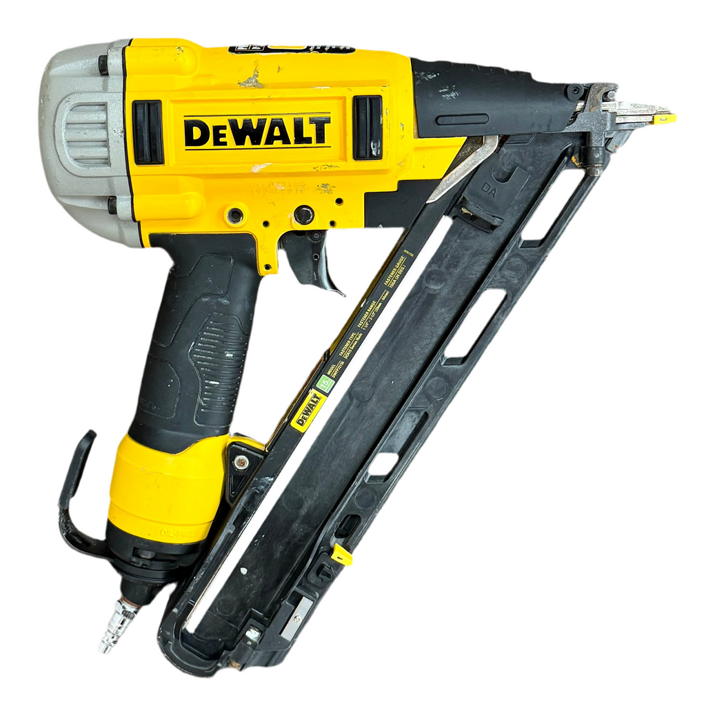 DeWalt 15-Gauge 2-1/2" Precision Point DA-Style Angle Finish Nailer w/ Hard Case (DWFP72155) DeWalt nail gun on a white background