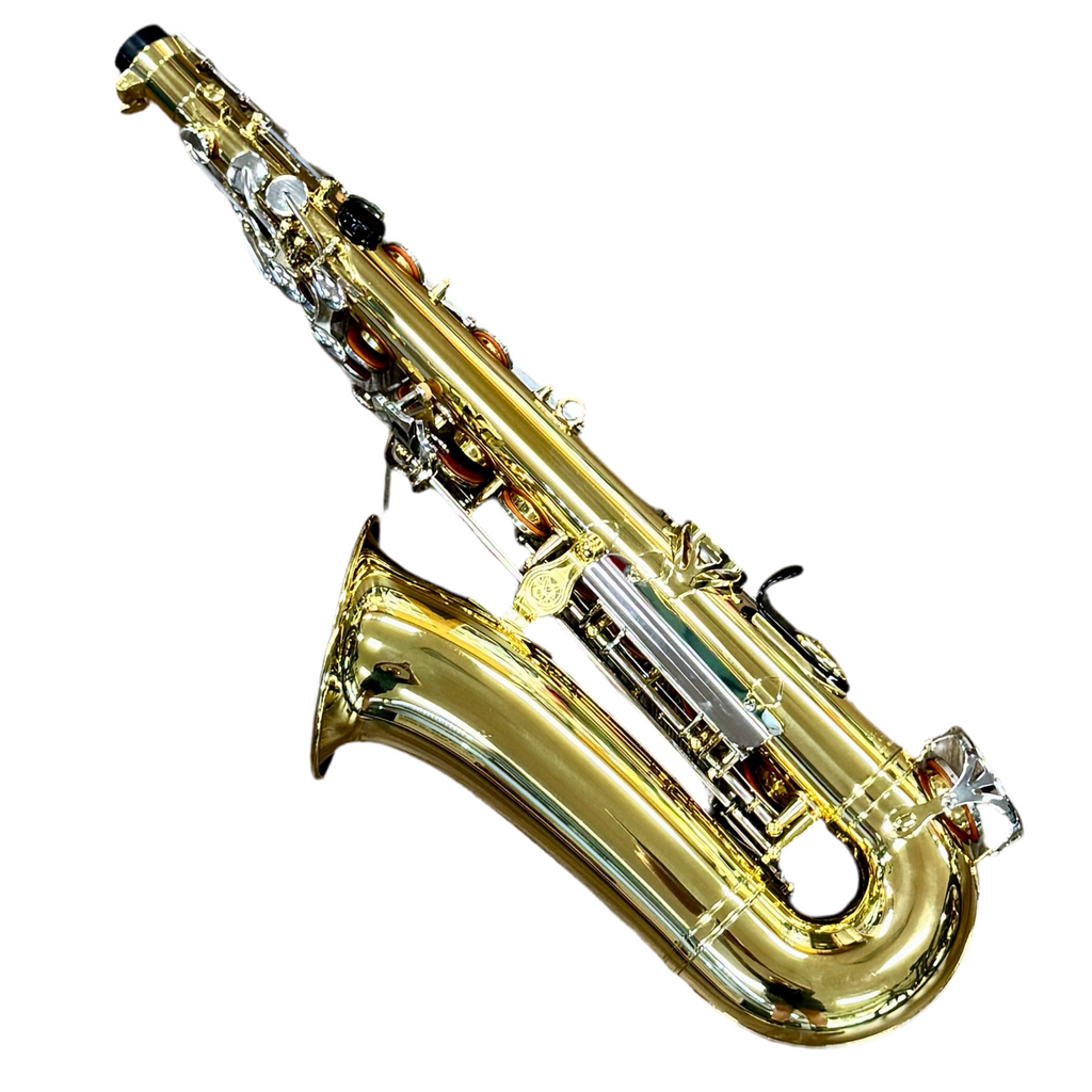 Yamaha YAS-200ADII Advantage Standard Alto Saxophone w/ Hard Case (Serial # N25454) Gold saxophone on a white background