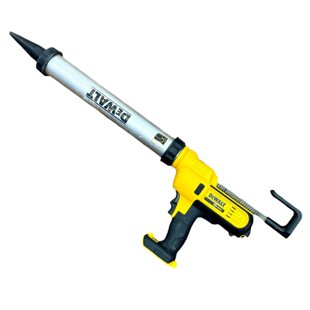 DeWalt 20V MAX 300-600ml Cordless Sausage Pack Adhesive Gun w/ Battery & Charger (DCE580) DeWalt caulk gun on a white background
