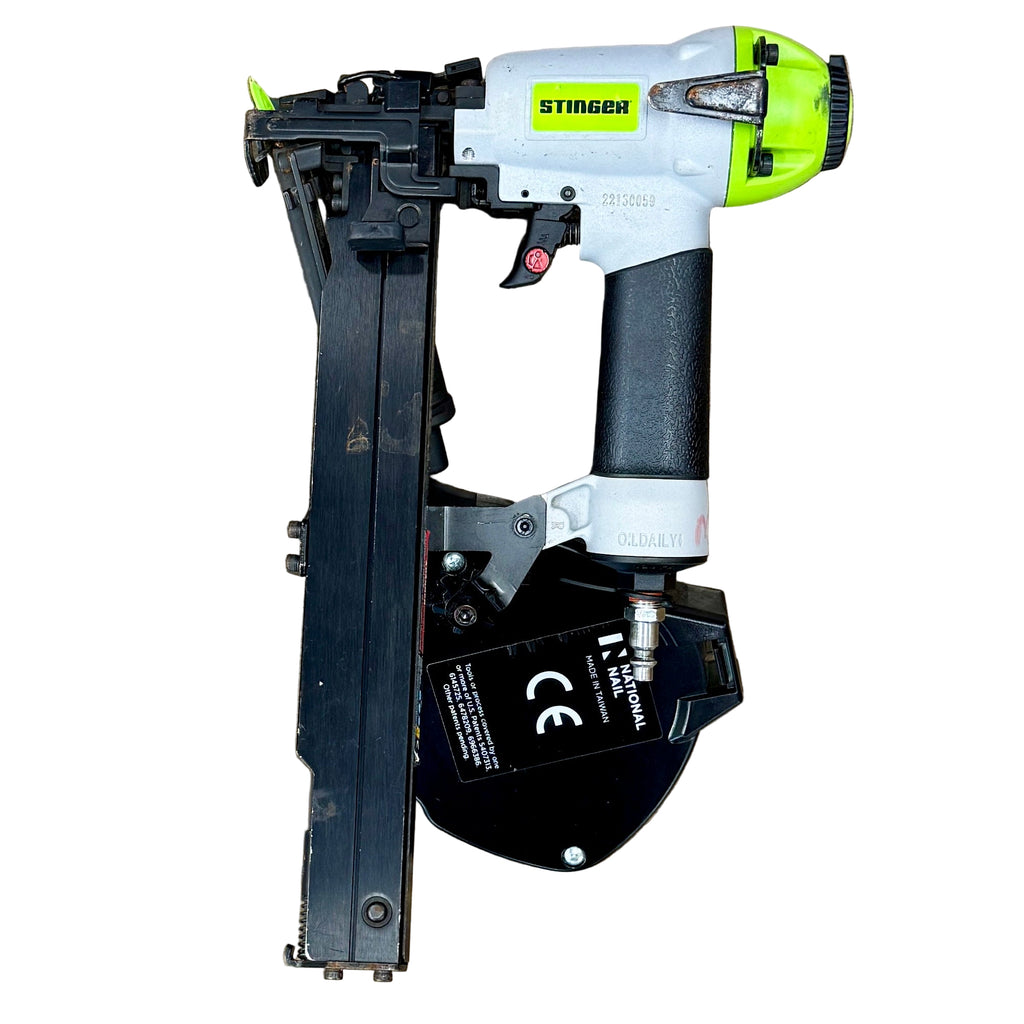 STINGER 18-Gauge 1-1/2" Pneumatic Cap Stapler w/ Hard Case (CS150B) Stinger nail gun on a white background
