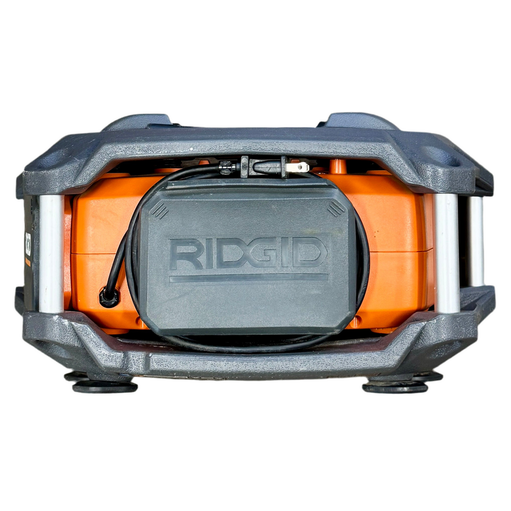 RIDGID 18V Hybrid Jobsite Radio (R84083) Close-up of a RIDGID tool on a white background