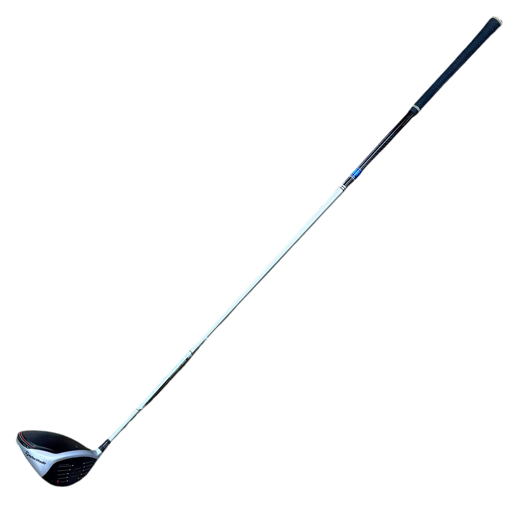 TaylorMade M5 10.5-Degree Driver RH Golf Club Golf club on a white background