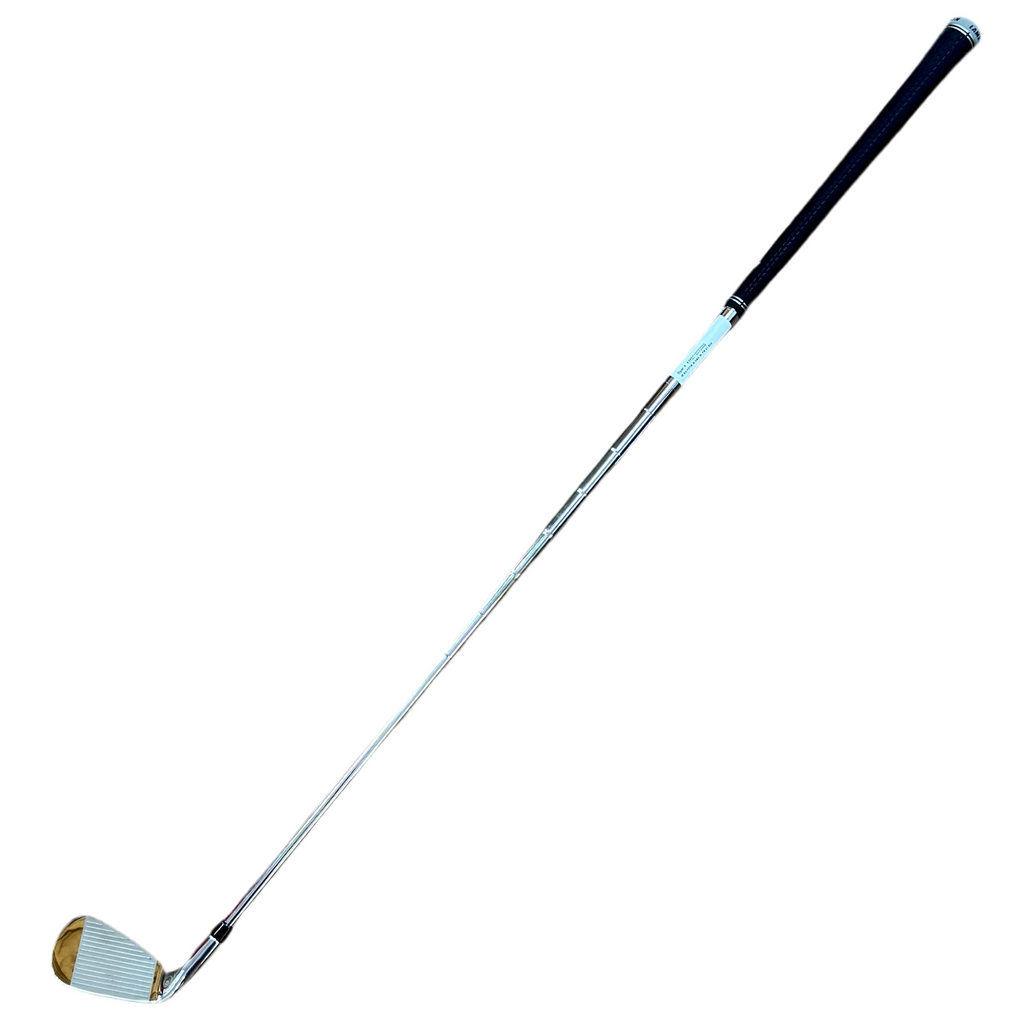 Callaway PARADYM Ai SMOKE HL Pitching Wedge RH Golf Club Golf club on a white background