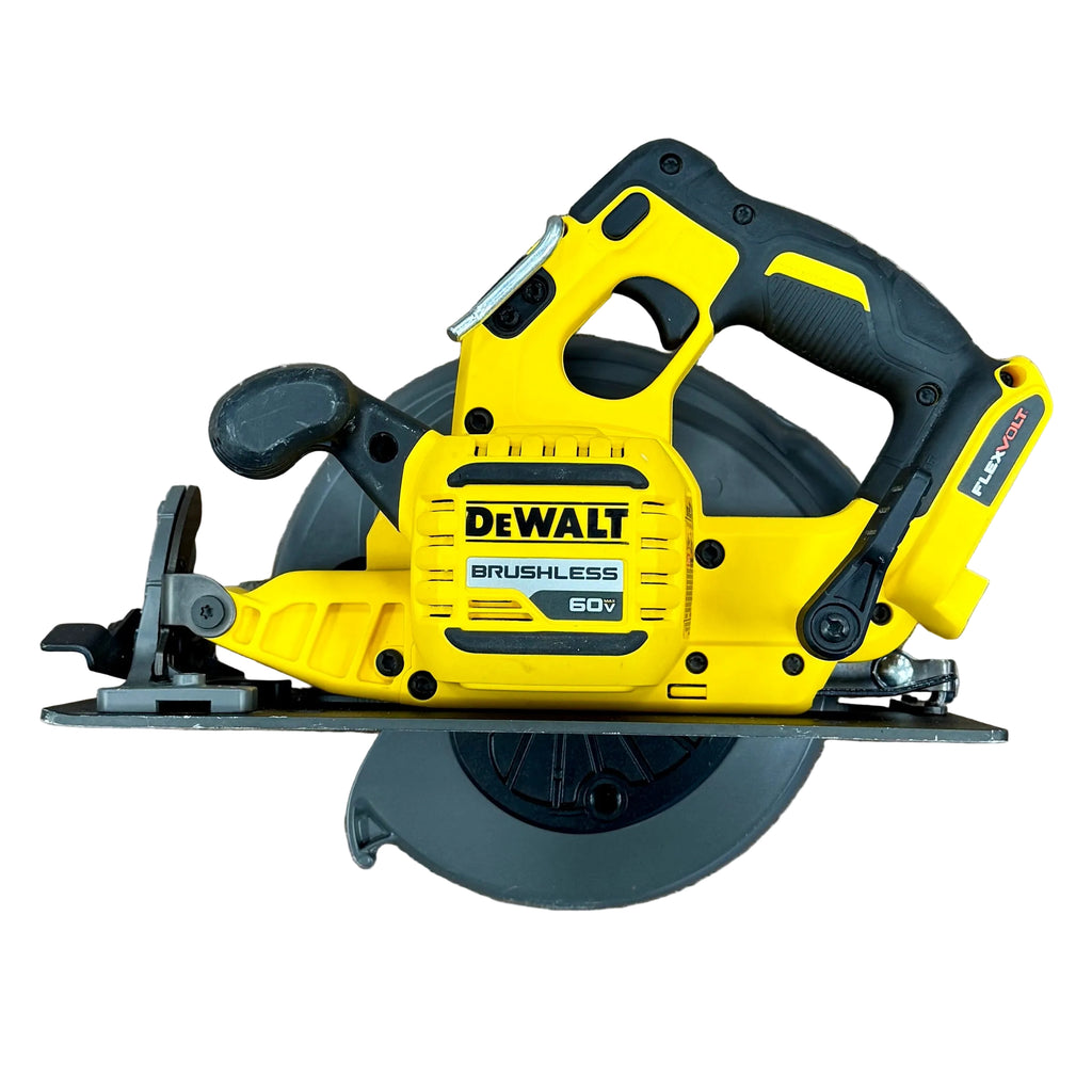 DeWalt FLEXVOLT 60V MAX 7-1/4" Brushless Cordless Circular Saw w/ Battery & Charger (DCS578) DeWalt circular saw on a wooden surface