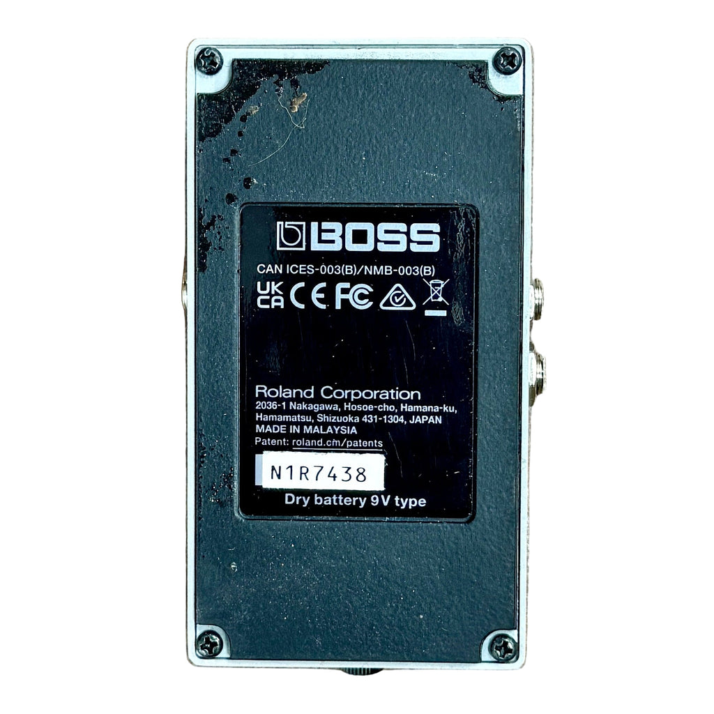 BOSS TU-3 Chromatic Tuner Guitar Effects Pedal Boss guitar effect pedal on a wooden surface