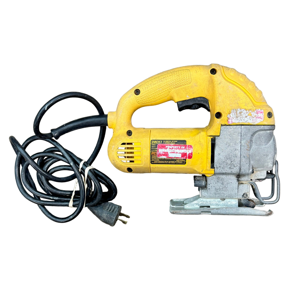 DeWalt 5.5-Amp 1" Stroke Corded Electric Variable Speed Jig Saw (DW317) back
