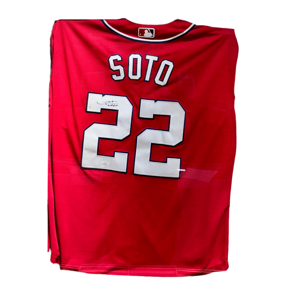 JSA Certified Juan Soto Autographed Washington Nationals Major League Baseball Jersey Red sports jersey with 'Soto' and number '22' on a white background
