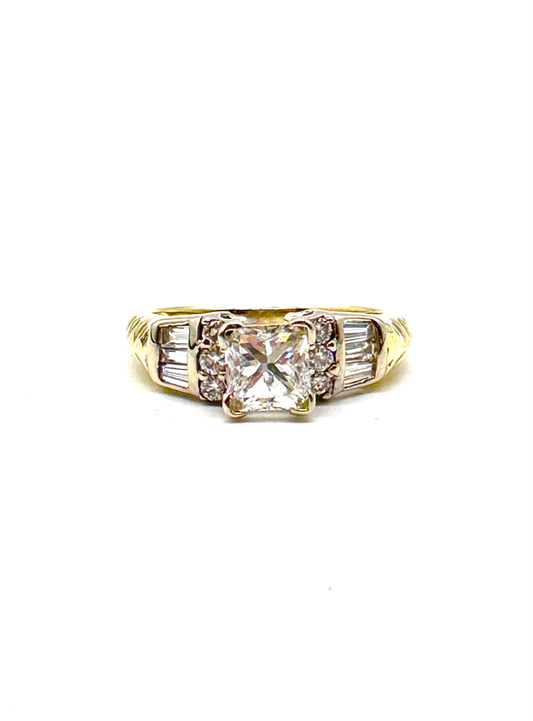 Radiant Cut Round and Baguettes Diamond Ring