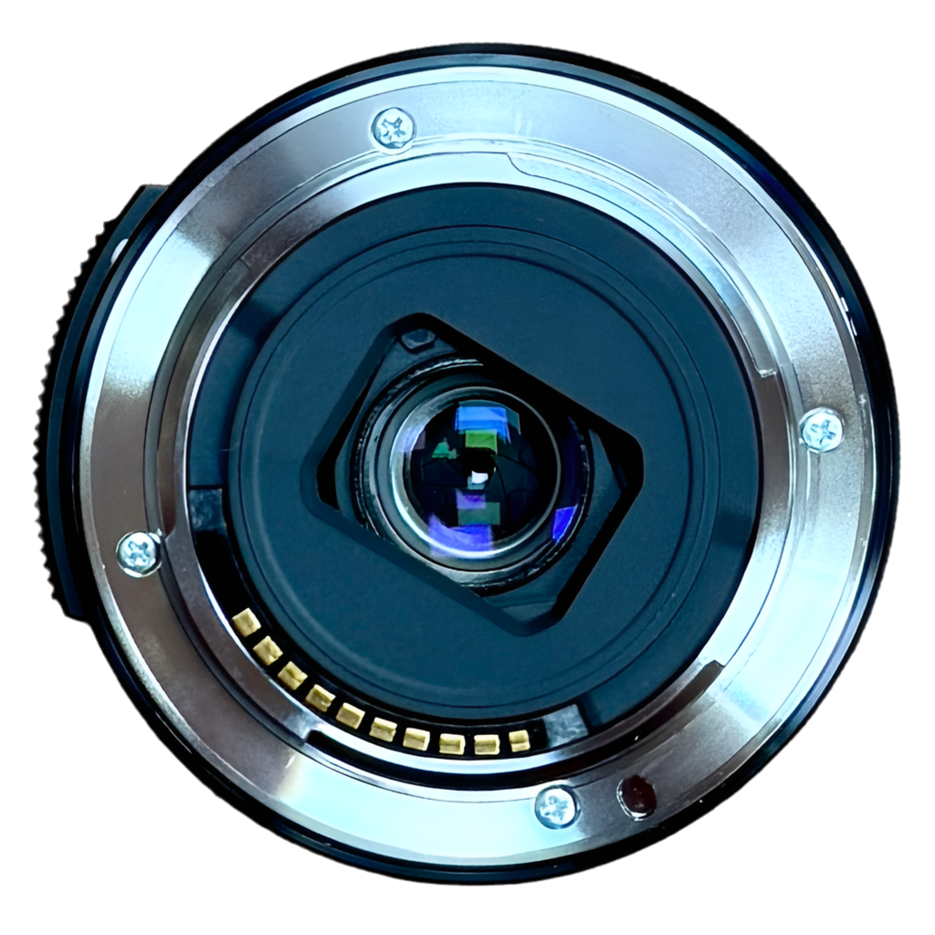 Sony E PZ 16–50mm f/3.5–5.6 OSS APS-C Wide-Angle Power Zoom Camera Lens w/Optical SteadyShot w/ Caps (SELP1650) Close-up of a camera lens on a white background