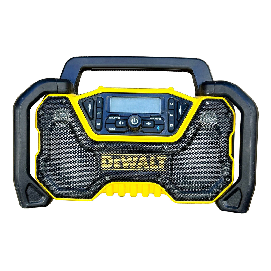 DeWalt 12V/20V MAX Bluetooth Cordless Jobsite Radio w/ Battery (DCR028) DeWalt radio on a wooden surface