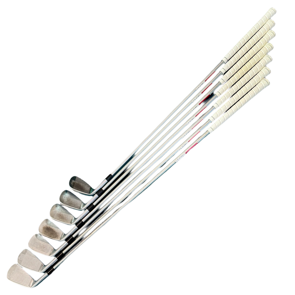 TaylorMade P790 7-Piece Iron Set RH Golf Clubs (4-9, P) Set of golf clubs on a white background