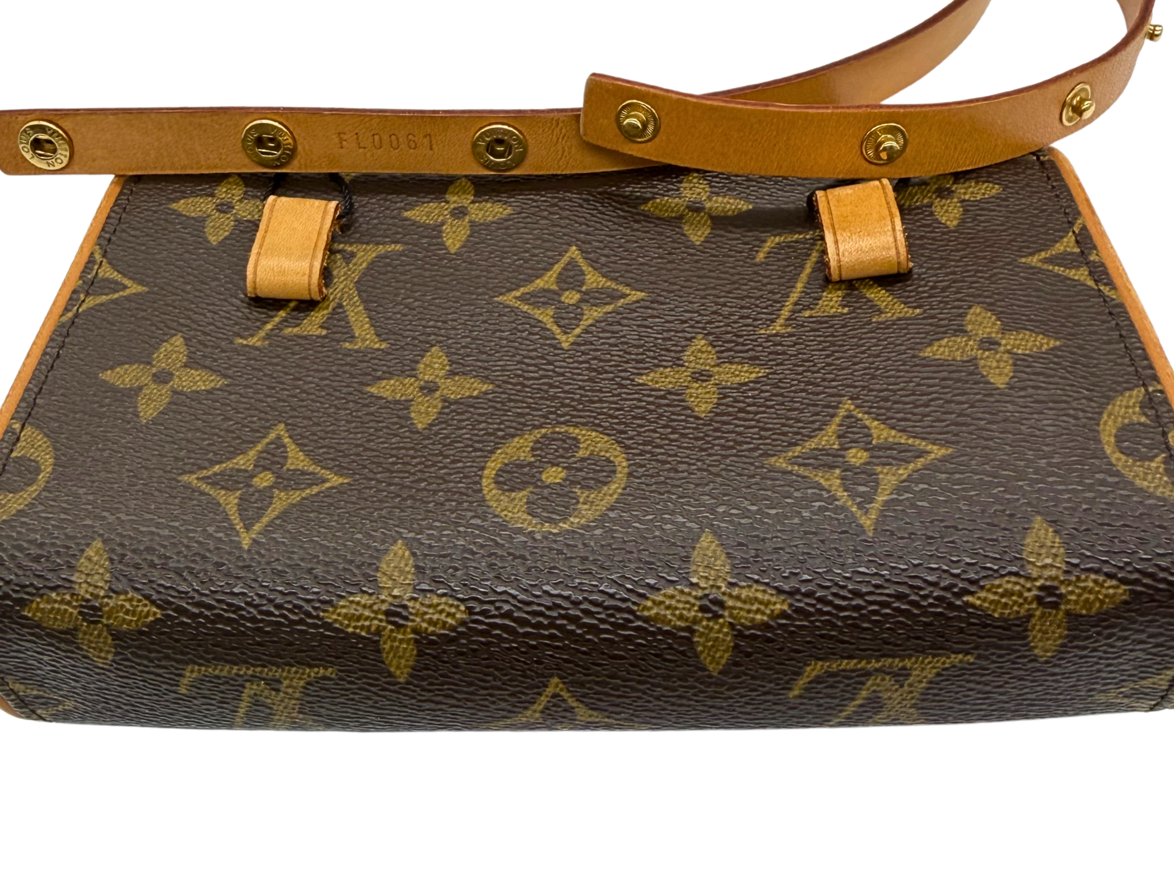 Louis Vuitton Monogram Pochette Florentine XS Crossbody Belt Bag Louis Vuitton Monogram Pochette Florentine XS Crossbody Belt Bag