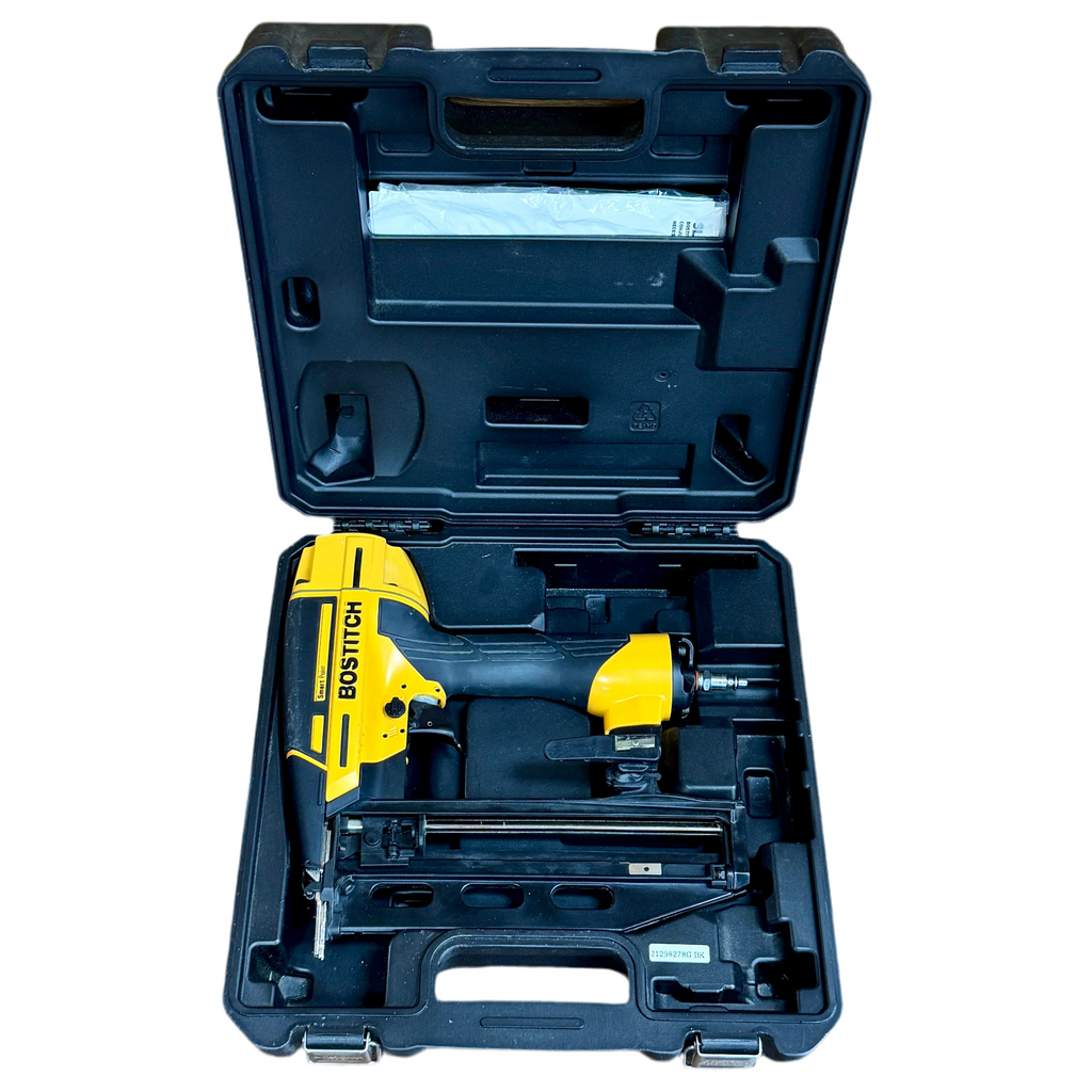 BOSTITCH Smart Point 16-Gauge Finish Nailer w/ Case (BTFP71917)
