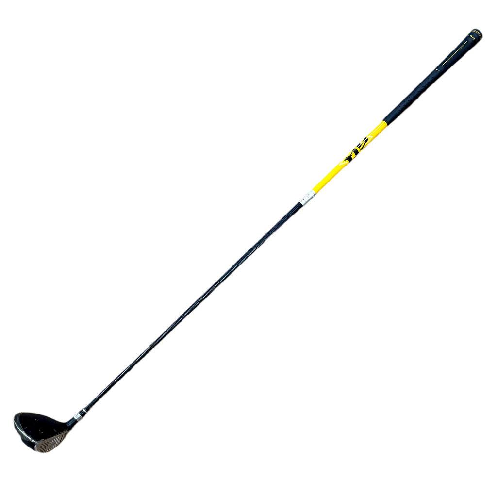 Nike SasQuatch SQ Dymo QUAD KEEL 3 Wood RH Golf Club Golf club with black and yellow design on a white background