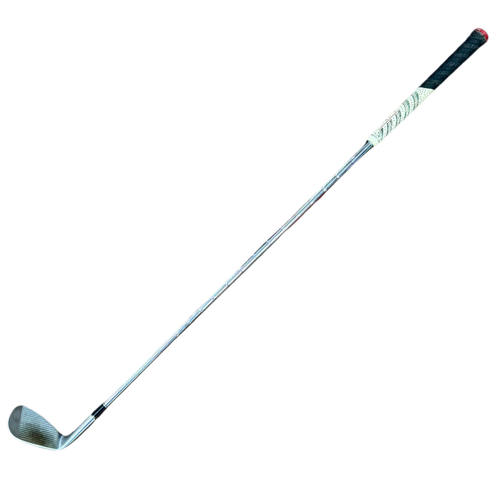 SRIXON ZX7 MK II Approach Wedge RH Golf Club Golf club on a white background