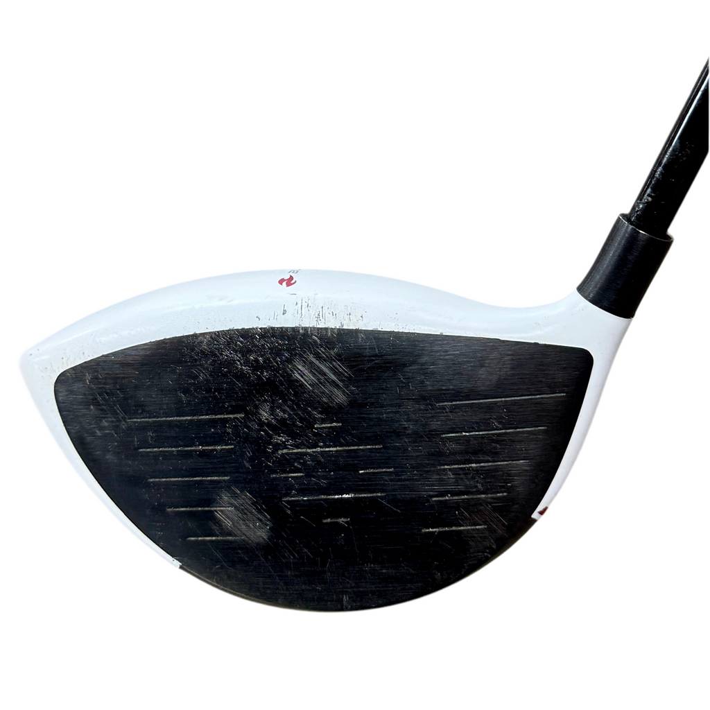 TaylorMade BURNER SUPERFAST 2.0 10.5-Degree Driver RH Golf Club Close-up of a golf club head with a white face and black clubhead on a white background