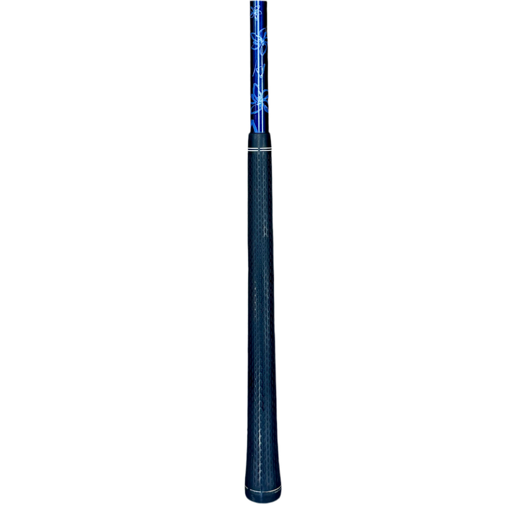 Titleist 910D3 9.5-Degree Driver RH Golf Club Blue fishing rod handle on a white background
