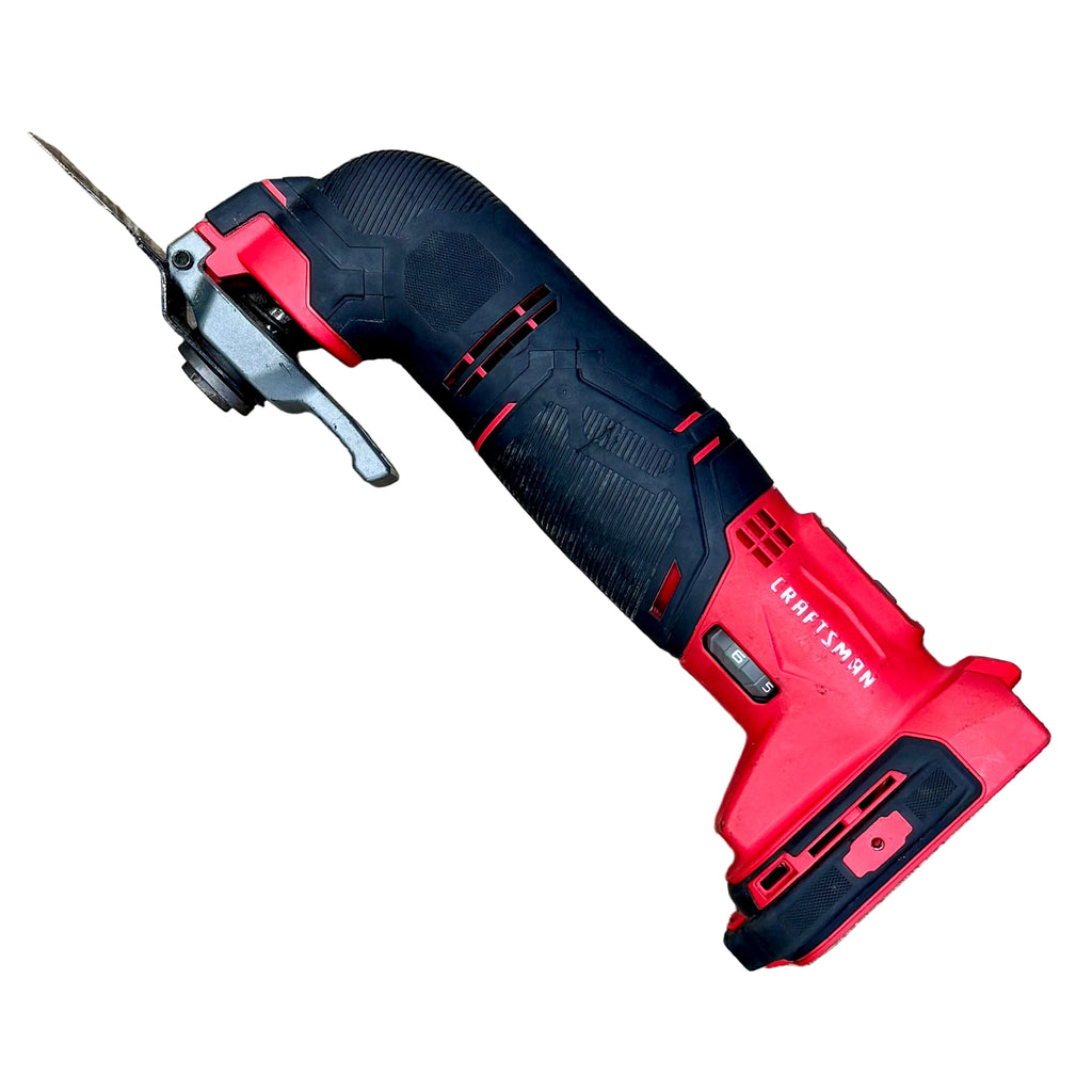 CRAFTSMAN V20 Cordless Variable Speed Oscillating Tool (CMCE500) Red and black oscillating tool on a white background