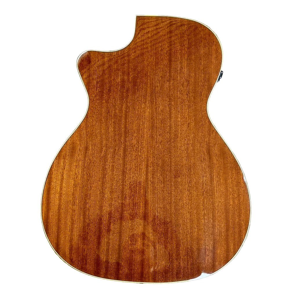 Fender California Series Newport Player Acoustic-Electric Guitar Wooden guitar body on a wooden floor
