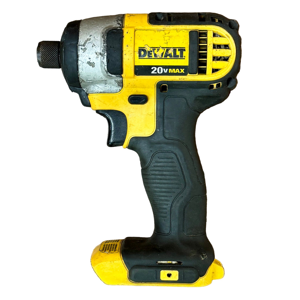 DeWalt 20V MAX 1/4" Cordless Impact Driver w/ Battery (DCF885) DeWalt cordless drill on a white background