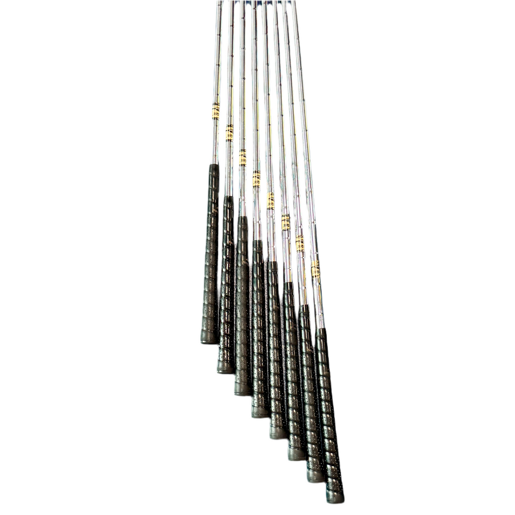 PING EYE 2 Black Dot 8-Piece Iron Set RH Golf Clubs (3-9, W) shafts and grips