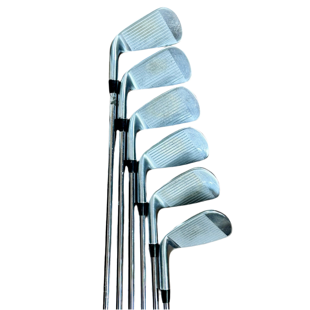 Titleist 718 AP3 6-Piece Iron Set RH Golf Clubs (5-9, 48-Degree Wedge) Set of golf clubs on a white background