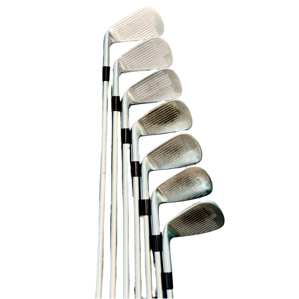 TaylorMade P790 7-Piece Iron Set RH Golf Clubs (4-9, P) Set of golf clubs on a white background
