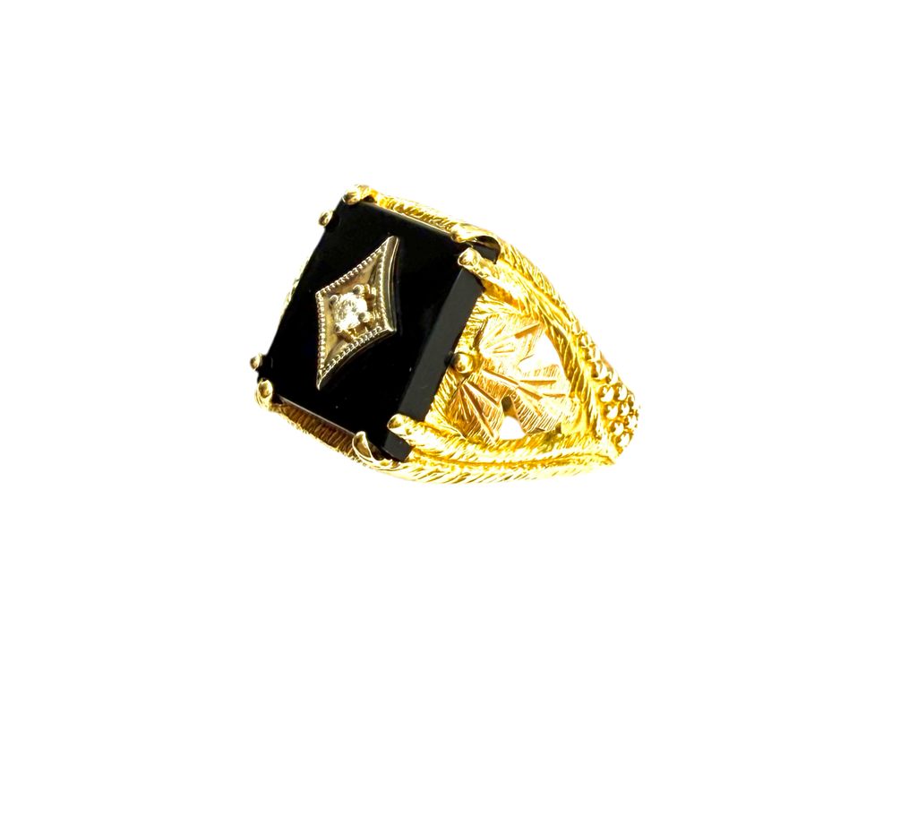 Black Hills Gold Gents Black Onyx Ring angle