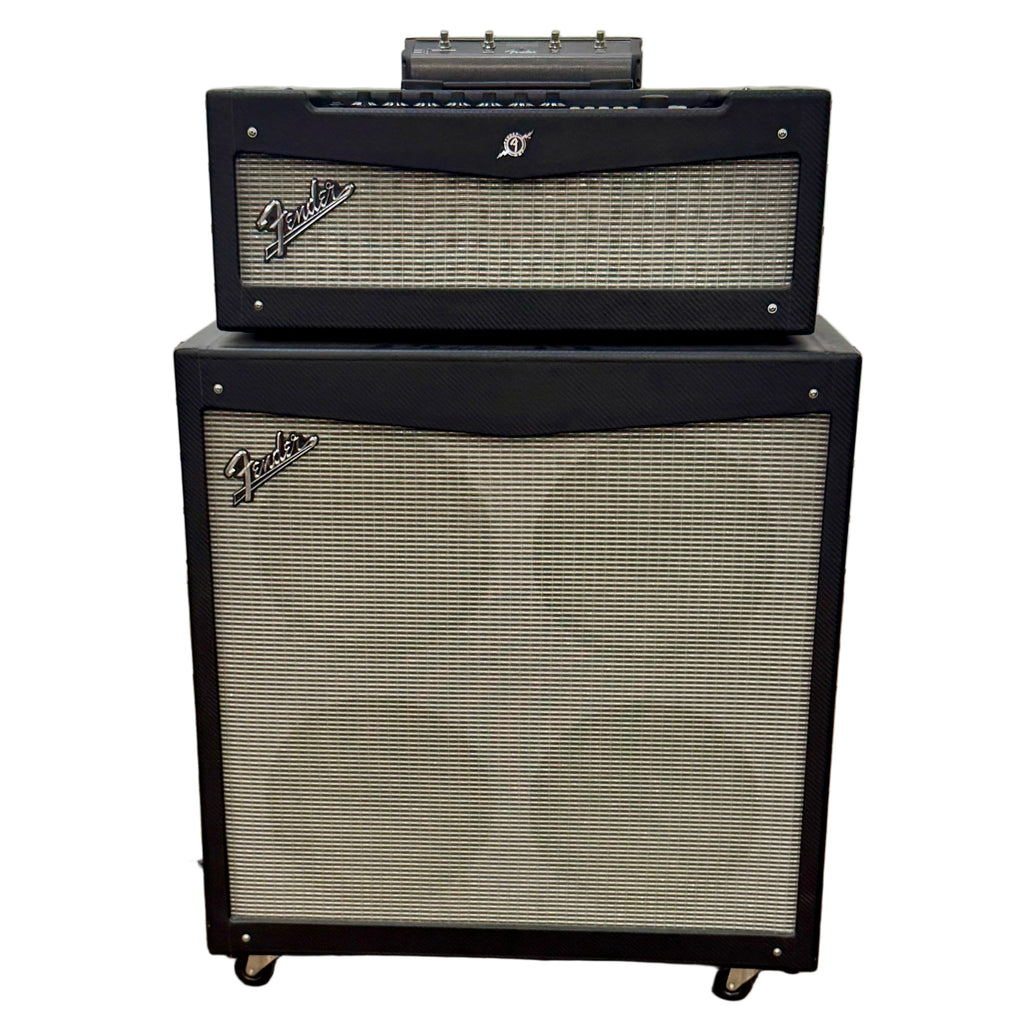 Fender MUSTANG V Guitar Amplifier Cabinet & Head w/ MUSTANG MS4 Footswitch Fender guitar amplifier setup on a wooden floor with a slatted wall background