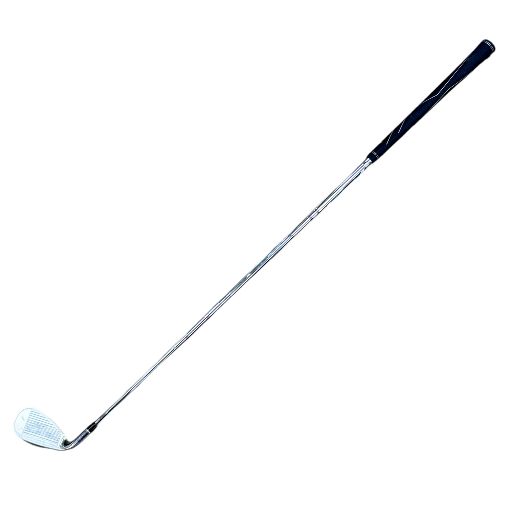 Callaway EDGE 9 Iron RH Golf Club Golf club on a white background