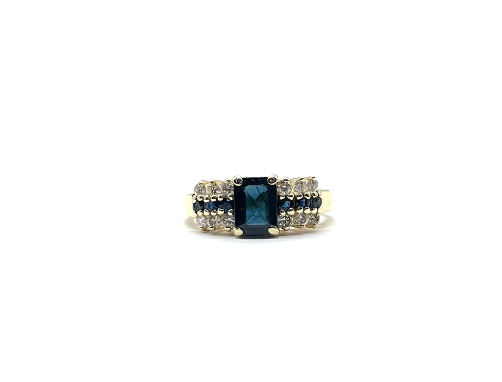 Sapphire and Diamond Ring front