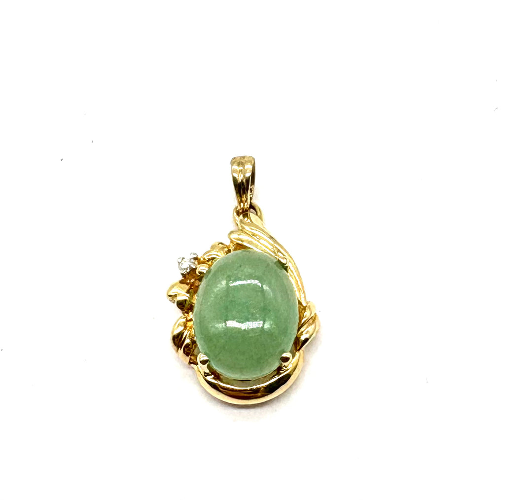 14k Yellow Gold Jade Oval Ribbon Pendant