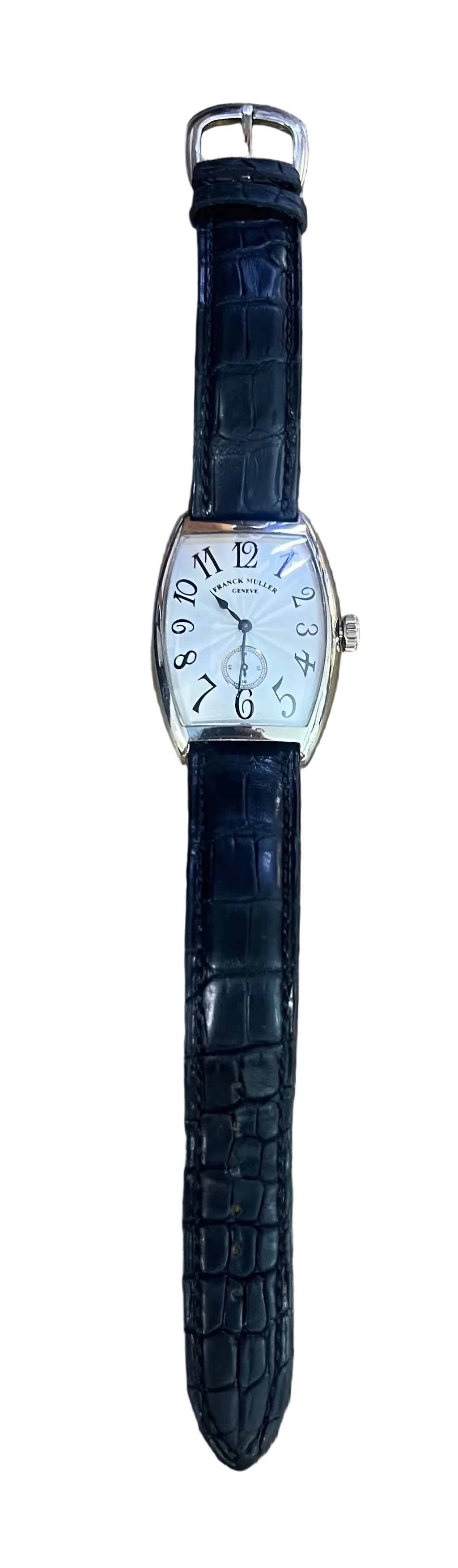 FullSizeRender_6d37bd71-7cee-  display picture 3