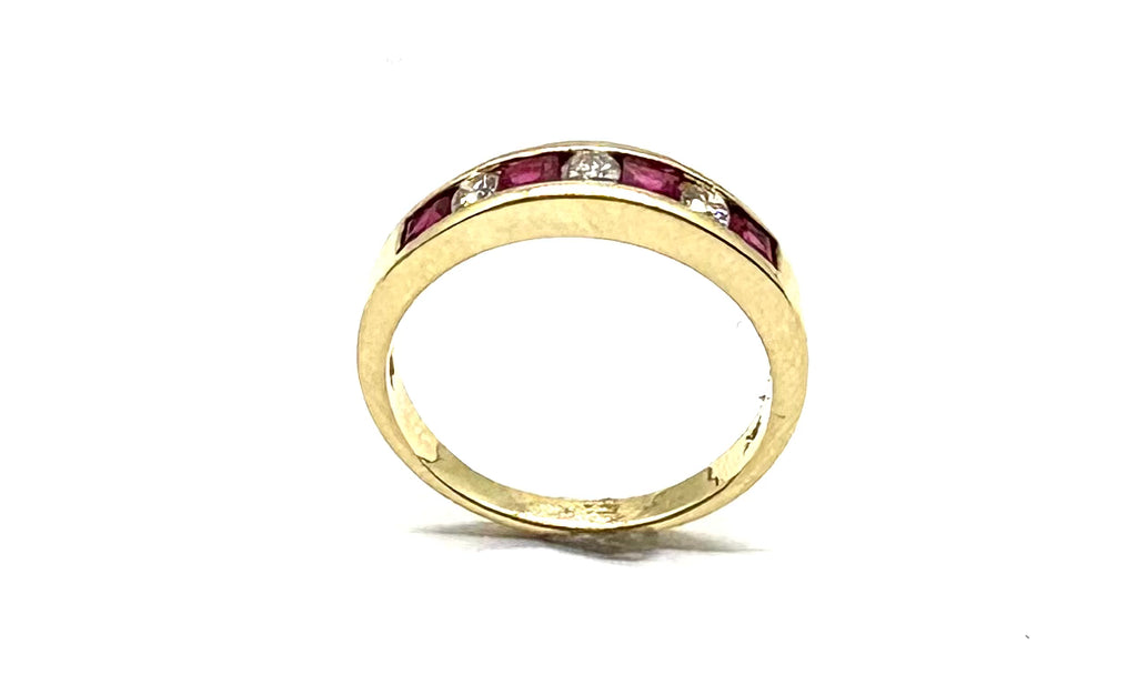 14k Yellow Gold Diamond and Ruby Channel Band close