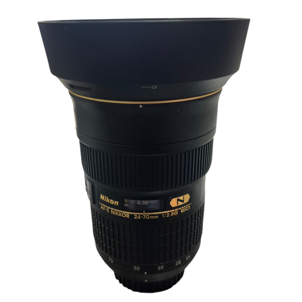 Nikon AF-S NIKKOR 24-70mm f/2.8 ED Lens