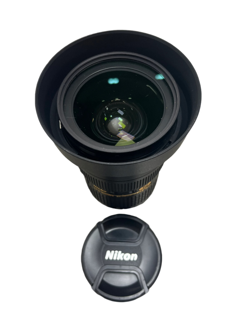 Nikon AF-S NIKKOR 24-70mm f/2.8 ED Lens cap