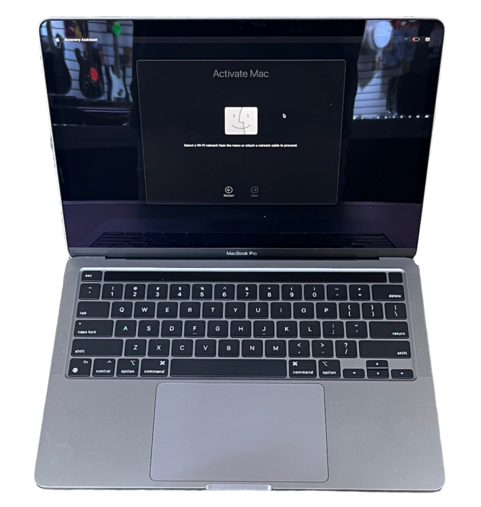 Apple MacBook Pro Laptop (A2338)