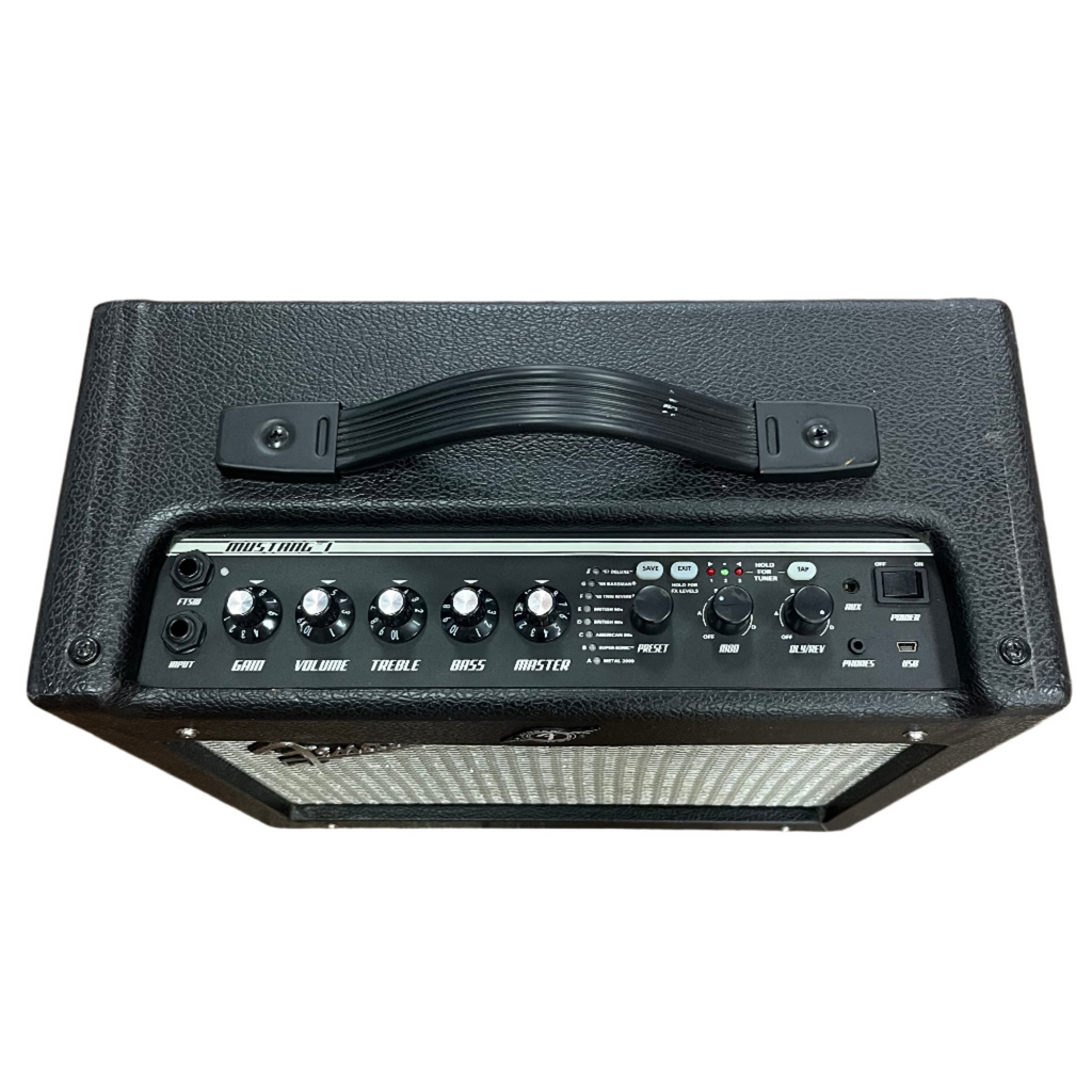 Fender Mustang 1 V.2 Guitar Amplifier top