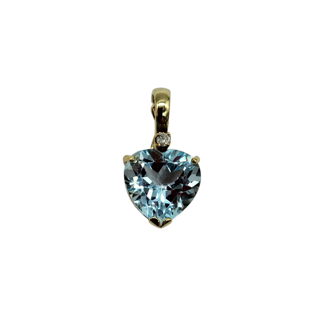 Blue Topaz Heart Shaped Pendant clear