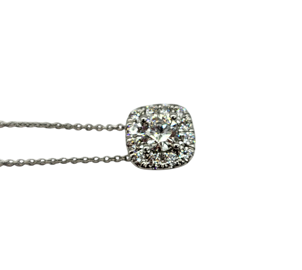 1.25 Carat Total Weight Lab Diamond Pendant close