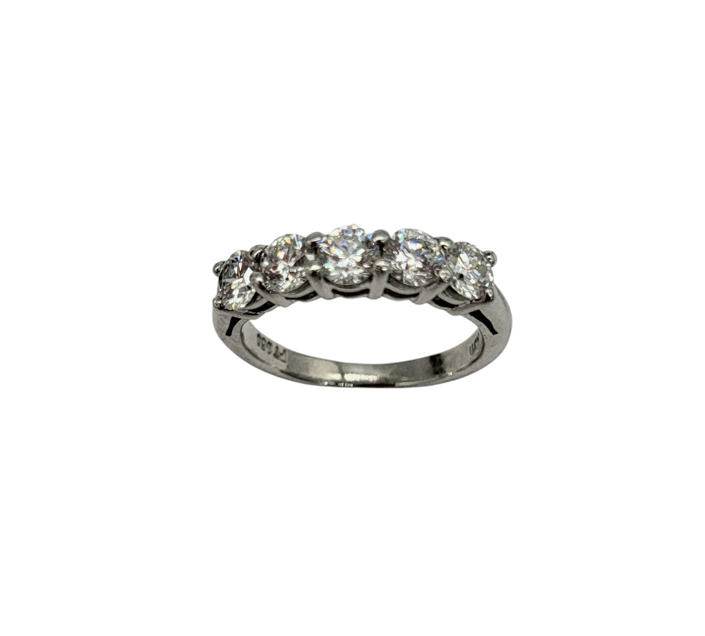 1 Carat Total Weight 5 Inline Diamond Band