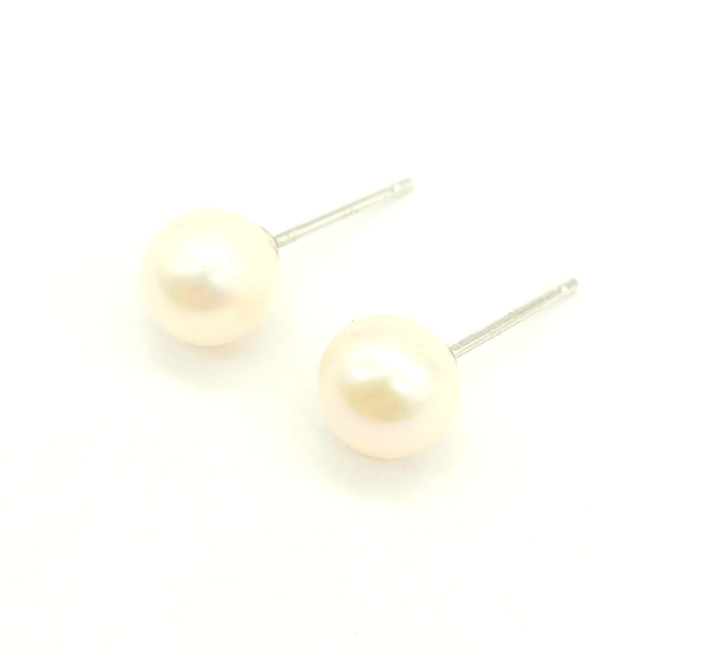 New Pearl Stud Earrings - Dick's Pawn Superstore