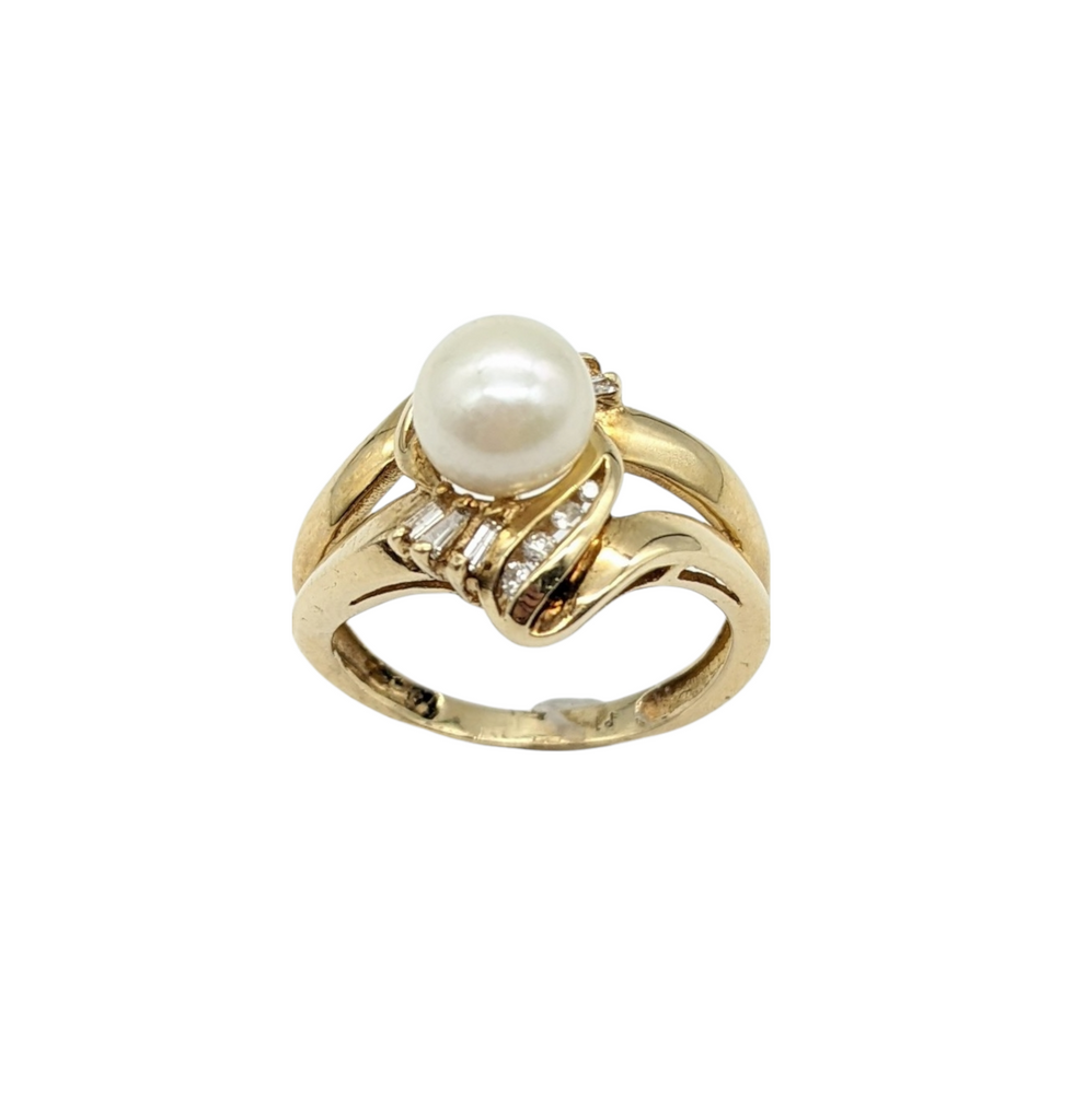 Pearl and Diamond Ring - Dick's Pawn Superstore